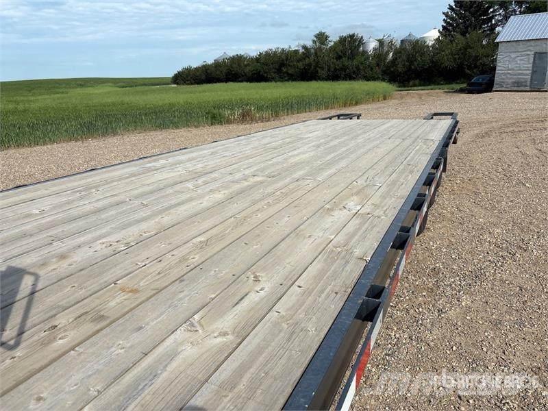Trailtech 30 ft Tri/A Gooseneck Flatbed Trailer Flatbed/Dropside trailers