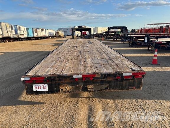 Trailtech 30 ft Tri/A Gooseneck Flatbed Trailer Rimorchi con sponde ribaltabili