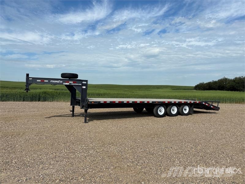 Trailtech 30 ft Tri/A Gooseneck Flatbed Trailer Flatbed/Dropside trailers