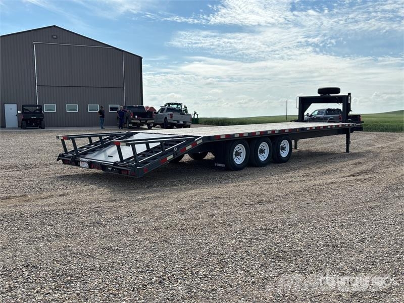 Trailtech 30 ft Tri/A Gooseneck Flatbed Trailer Flatbed/Dropside trailers
