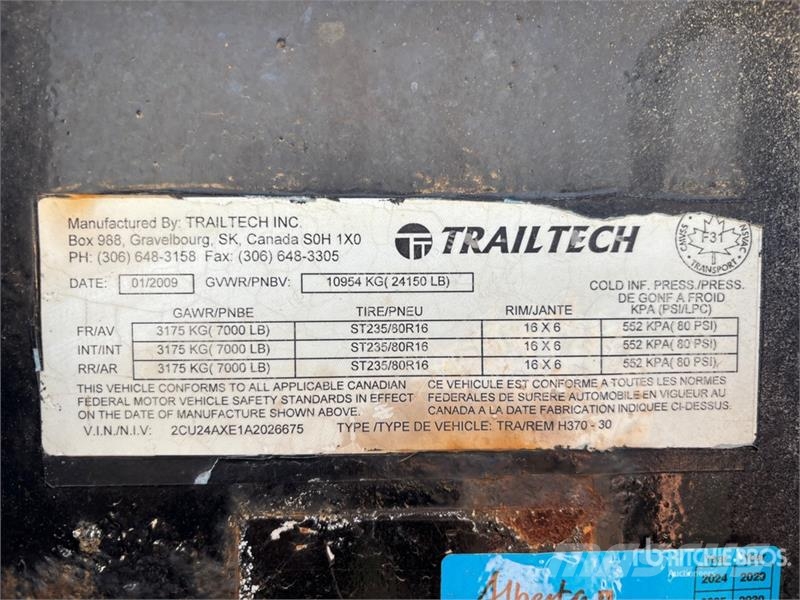 Trailtech 30 ft Tri/A Gooseneck Flatbed Trailer Rimorchi con sponde ribaltabili