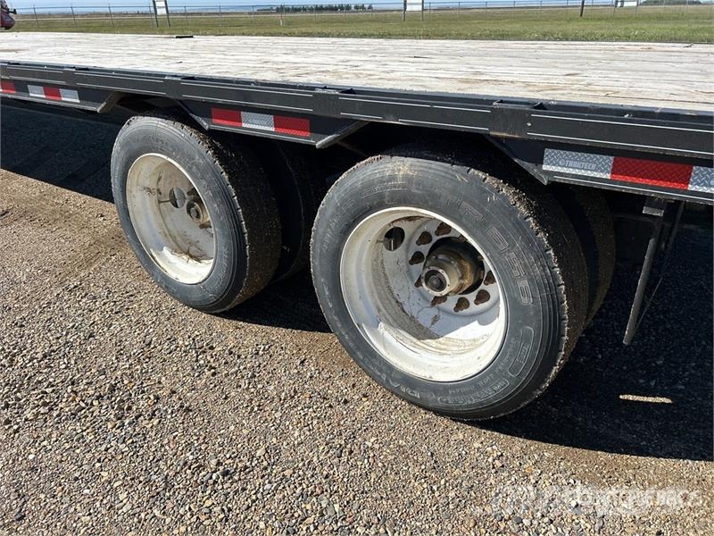 Trailtech 45 ft T/A Equipment Trailer Autotreilerid