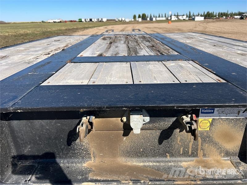 Trailtech 45 ft T/A Equipment Trailer Autotreilerid