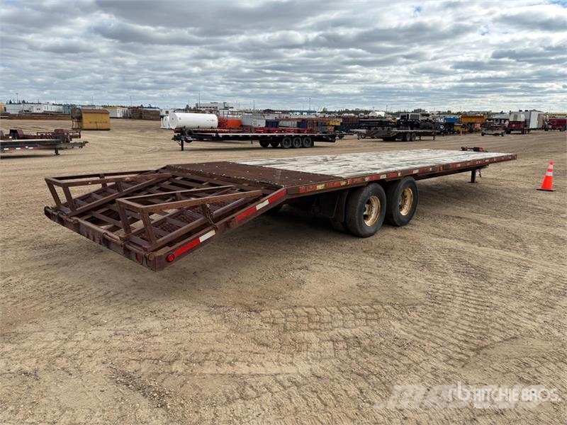 Trailtech TD210 31 ft T/A Equipment Trailer Járműszállító pótkocsik