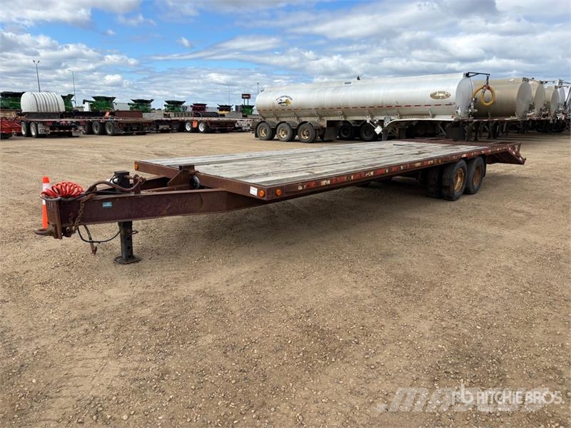Trailtech TD210 31 ft T/A Equipment Trailer Járműszállító pótkocsik