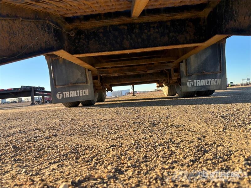 Trailtech TD210PH-24 29 ft T/A Equipment Trailer Autotransport-Anhänger