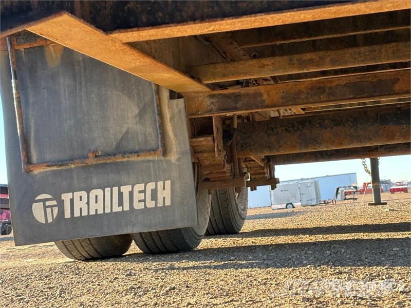 Trailtech TD210PH-24 29 ft T/A Equipment Trailer Autotransport-Anhänger