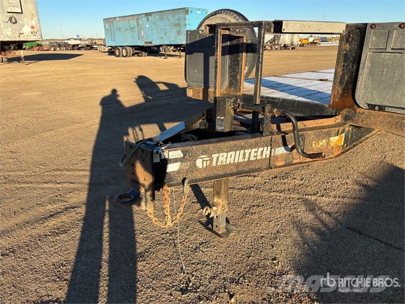 Trailtech TD210PH-24 29 ft T/A Equipment Trailer Autotransport-Anhänger