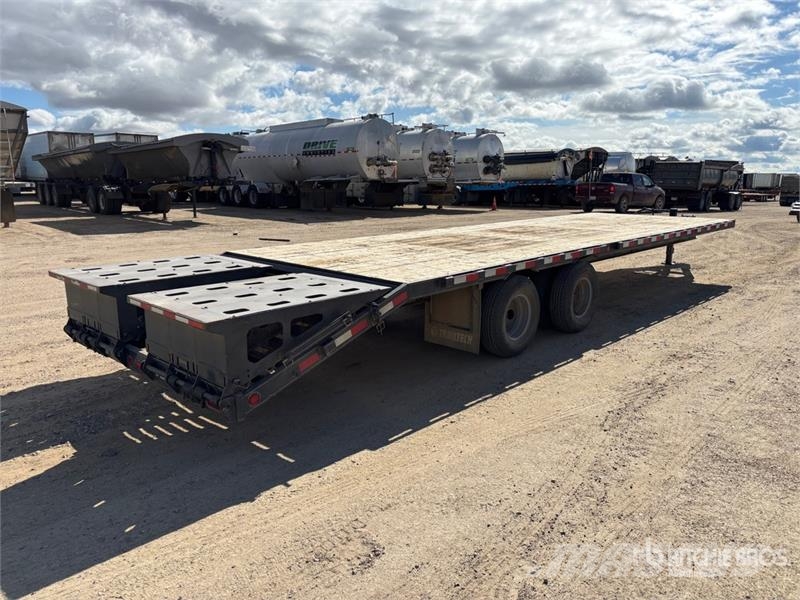 Trailtech TD210PHBTECH 31 ft T/A Equipment Trailer Rimorchio per il trasporto di veicoli