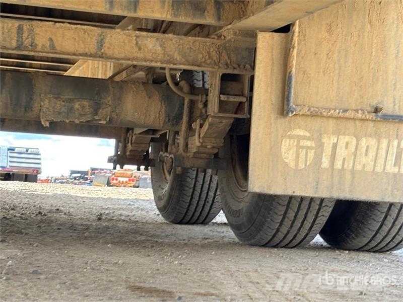 Trailtech TD210PHBTECH 31 ft T/A Equipment Trailer Rimorchio per il trasporto di veicoli