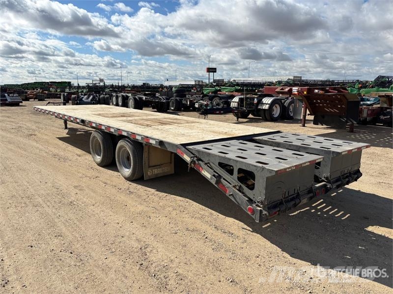 Trailtech TD210PHBTECH 31 ft T/A Equipment Trailer Rimorchio per il trasporto di veicoli