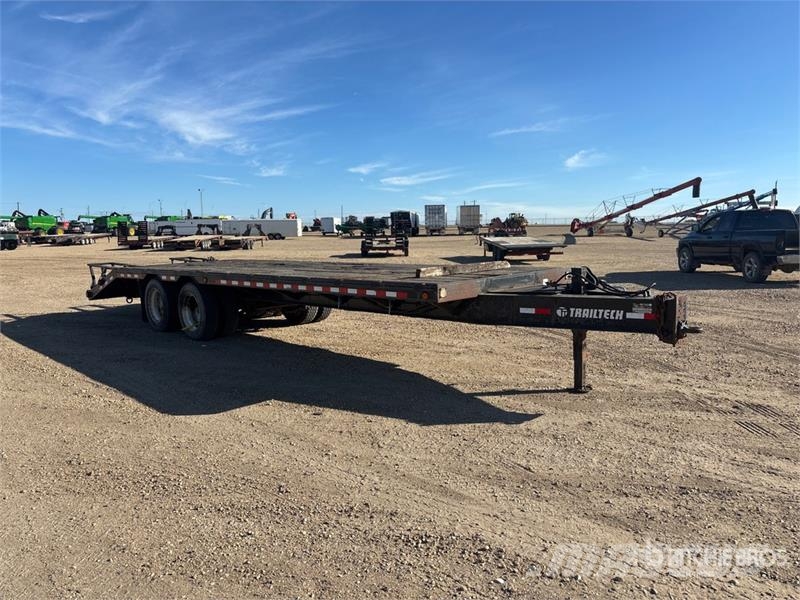 Trailtech TD220 31 ft T/A Flatbed Trailer Lavaperävaunut