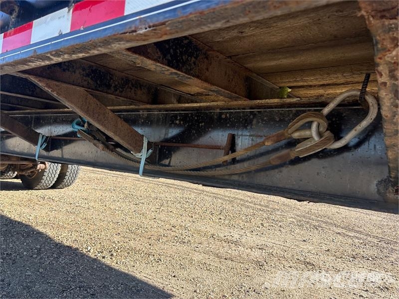 Trailtech TD220 31 ft T/A Flatbed Trailer Lavaperävaunut