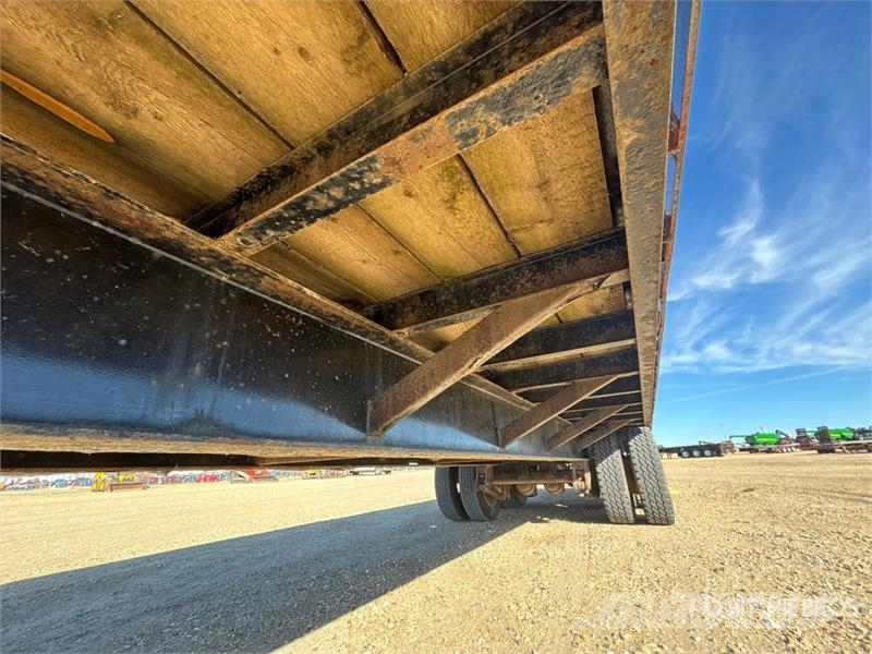 Trailtech TD220 31 ft T/A Flatbed Trailer Lavaperävaunut