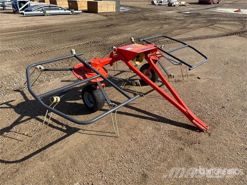 Tram 2GL-302 120 in 2 Rotor Hay Tedder Rakes and tedders