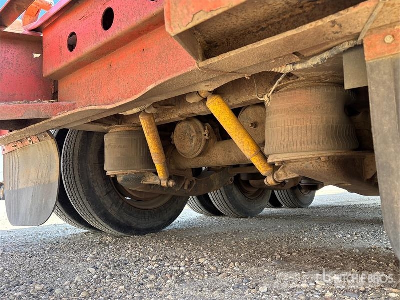 Transcraft 53 ft Tri/A Step Deck Trailer لوادر منخفضة