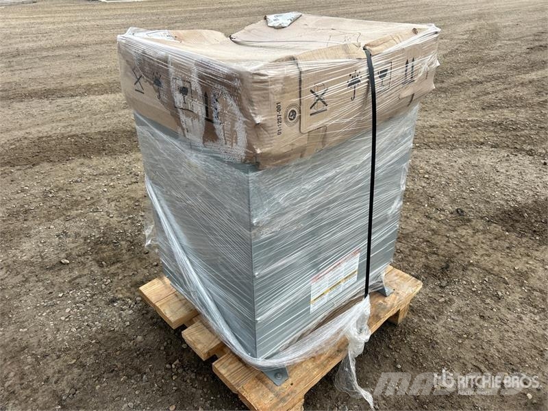  Transformer Model # EE-DA6112V-02 مكونات أخرى