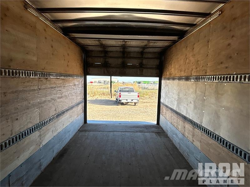  Transit 26 ft Van Body معدات النقل - غير ذلك