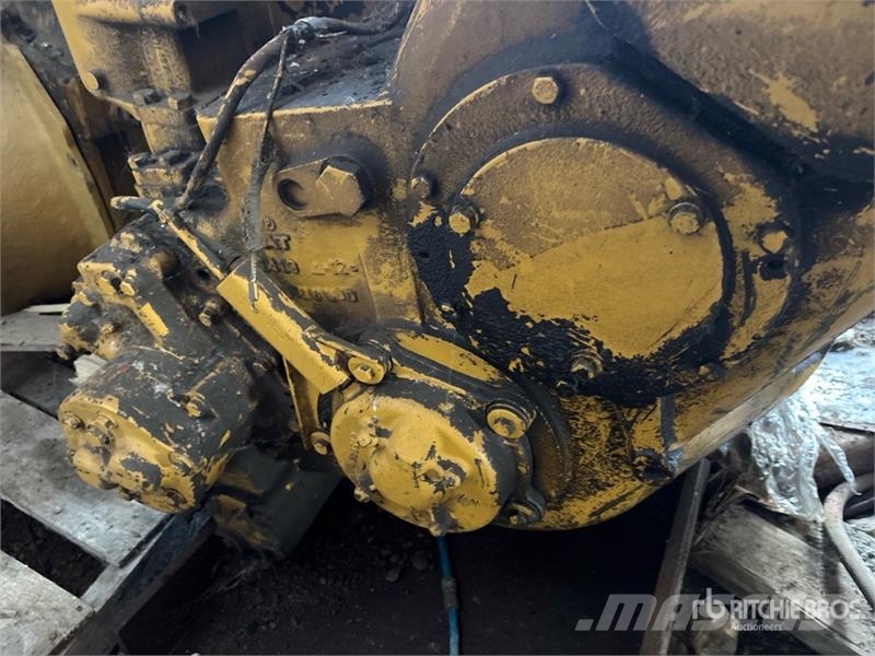 Transmission & Differential - Fits Cat 621/627 Scr Ďalšie komponenty