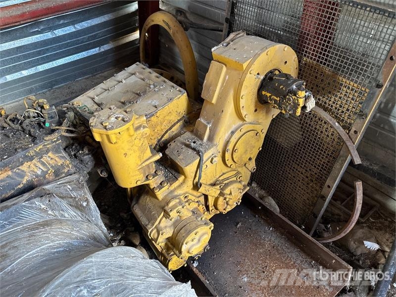  Transmission - Fits Cat 621/627 Ďalšie komponenty