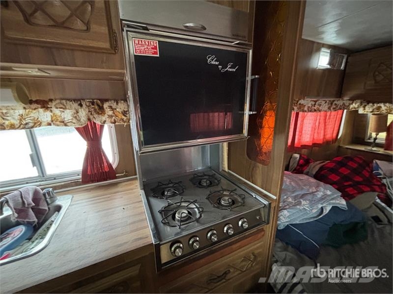  Travelaire 2350 23 ft T/A Travel Trailer 其他拖车