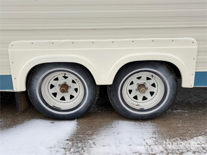  Travelaire 2350 23 ft T/A Travel Trailer 其他拖车