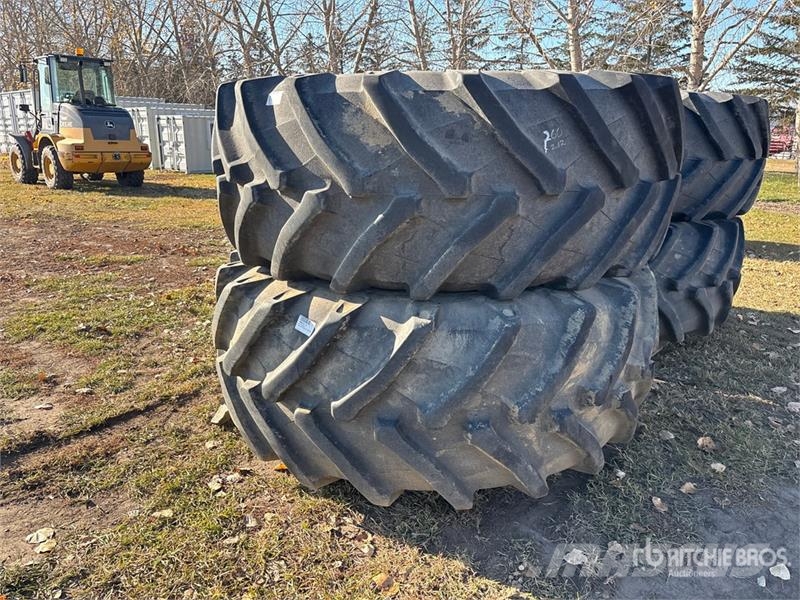 Trelleborg TM800 710/70R38 Tires Gume, točkovi i felne