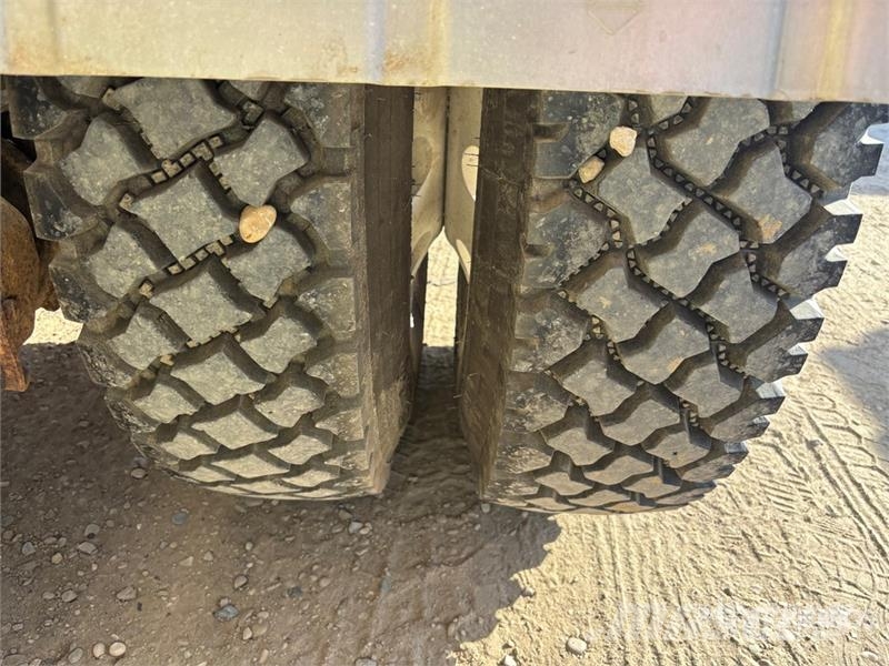 Tremcar 1200 cft Tri/A Pneumatic Bulk Trailer Andre anhængere
