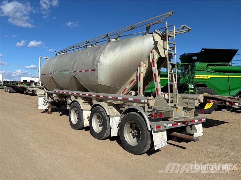 Tremcar 1200 cft Tri/A Pneumatic Bulk Trailer 其他拖车