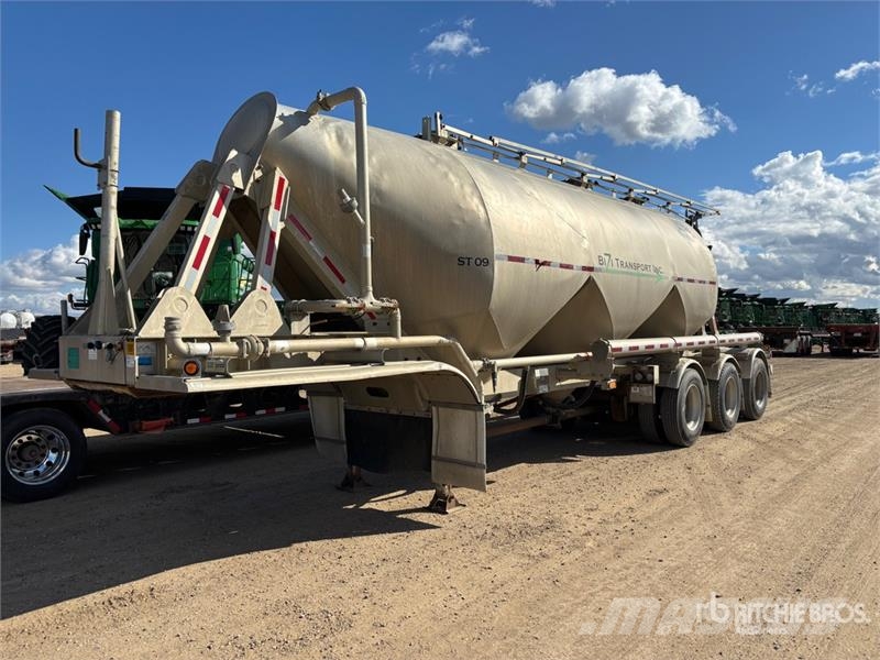 Tremcar 1200 cft Tri/A Pneumatic Bulk Trailer 其他拖车