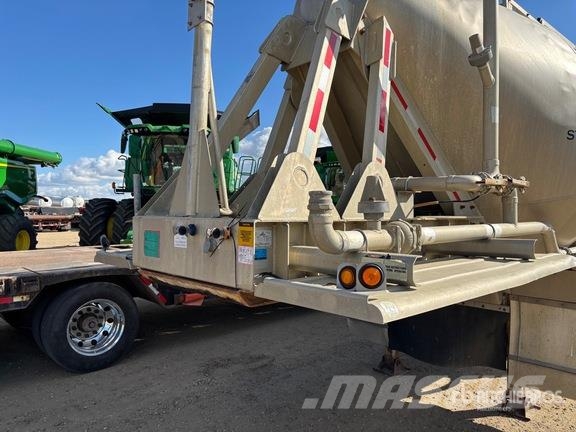 Tremcar 1200 cft Tri/A Pneumatic Bulk Trailer 其他拖车