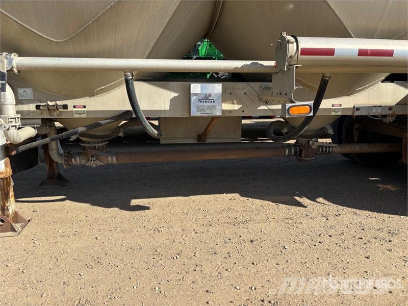 Tremcar 1200 cft Tri/A Pneumatic Bulk Trailer 其他拖车