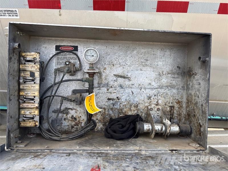 Tremcar 32000 L Super B-Train Lead Tanker Trailer Remorque citerne