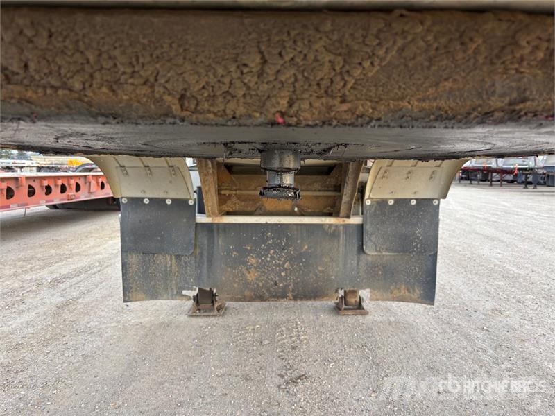 Tremcar 32700 L Super B-Train Lead Tanker Trailer Prikolice cisterne