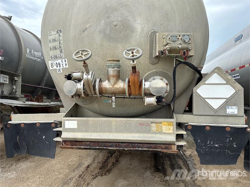 Tremcar 38000 L Tri/A Tanker Trailer مقطورات ذات صهاريج