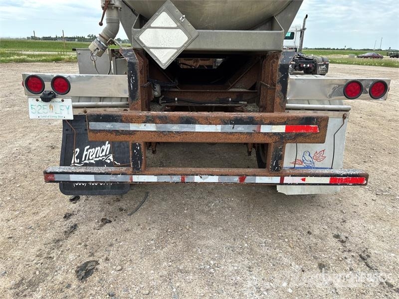 Tremcar 38000 L Tri/A Tanker Trailer مقطورات ذات صهاريج
