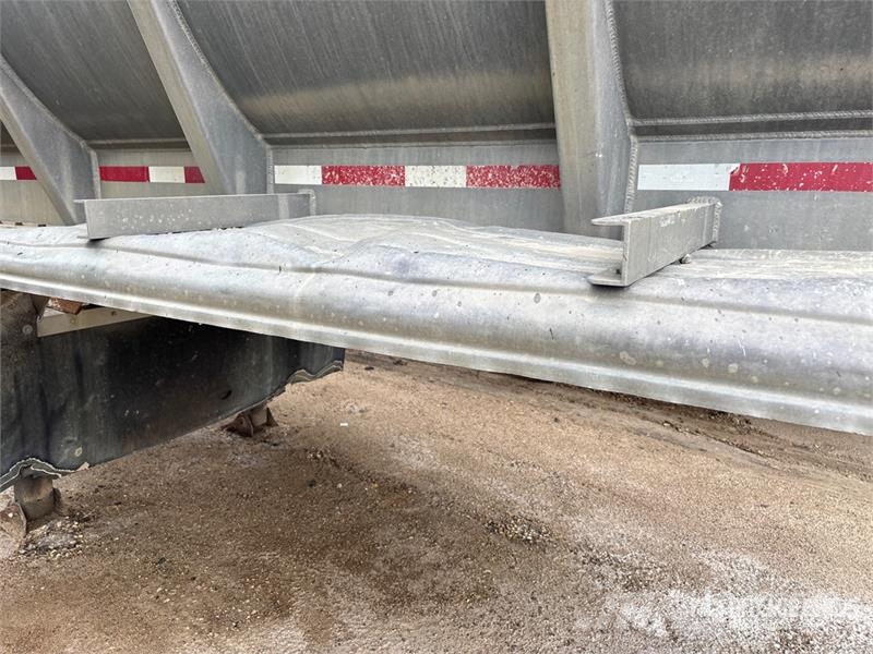 Tremcar 38000 L Tri/A Tanker Trailer Cisterna