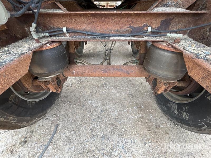 Tremcar 38000 L Tri/A Tanker Trailer مقطورات ذات صهاريج