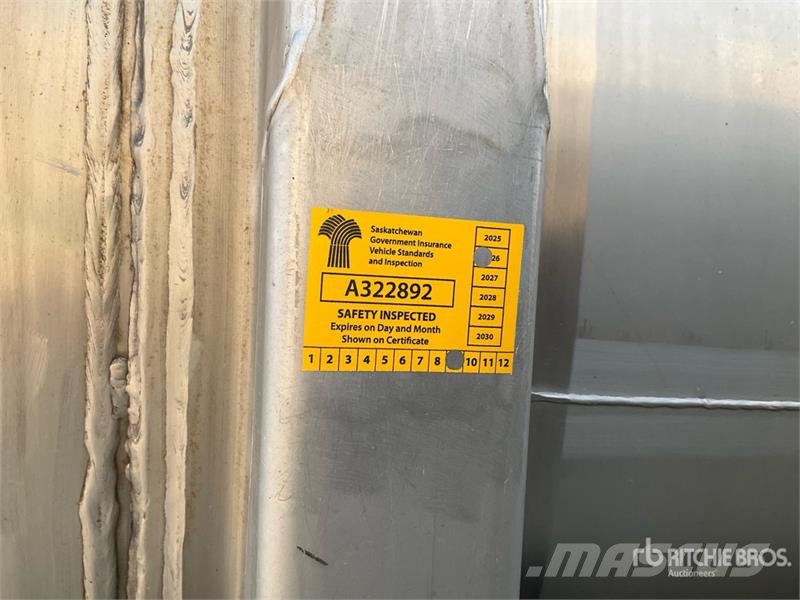 Tremcar 38675 L Tri/A Tanker Trailer مقطورات ذات صهاريج