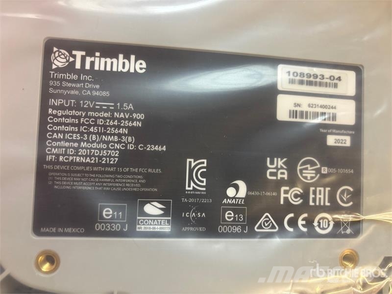 Trimble Auto Steer System (Unused) ملحقات أخرى للجرارات