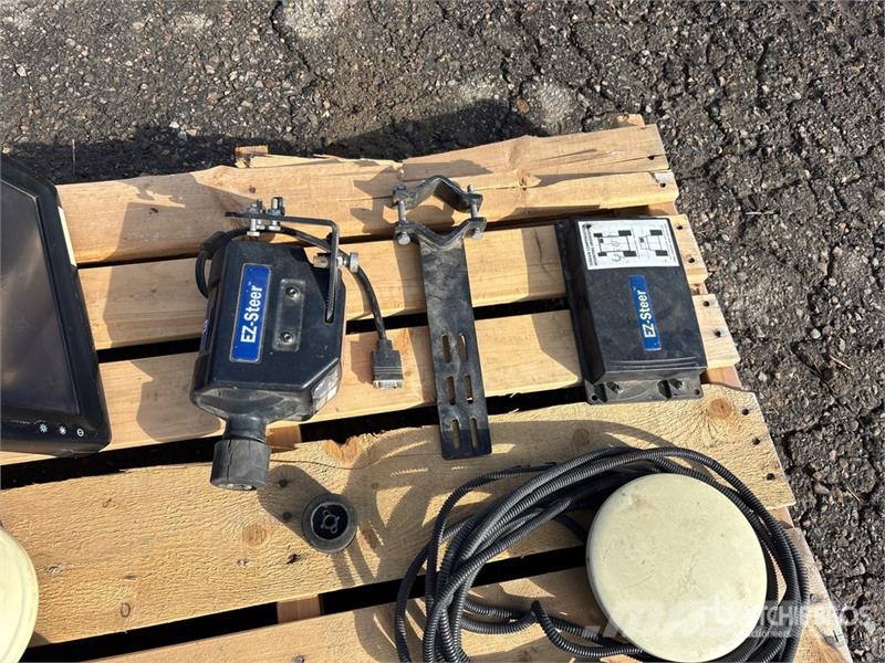 Trimble Auto Steer System Ostala oprema za traktore