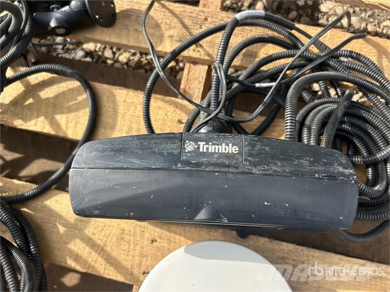 Trimble EZ-Guide 250 Guidance Display ماكينات زراعية - غير ذلك