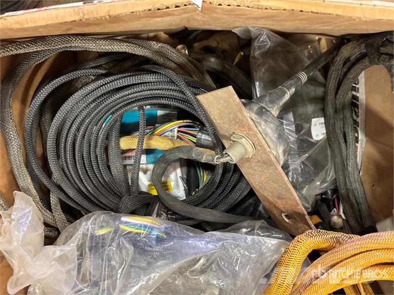 Trimble Machine Control Wiring Instrumente, Mess- und Automatisierungsausrüstung