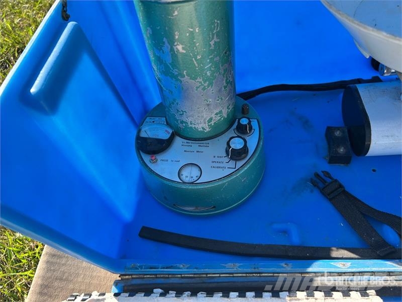 Trimet Moisture Tester Crop processing and storage units/machines - Others