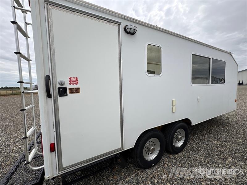 Triple E 21 ft x 8 ft Portable T/A Mobile Office Otros