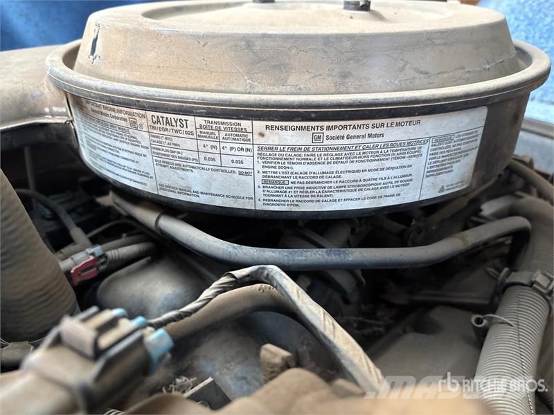 Triple E Commander Motor Home Kemperi un dzīvojamās piekabes