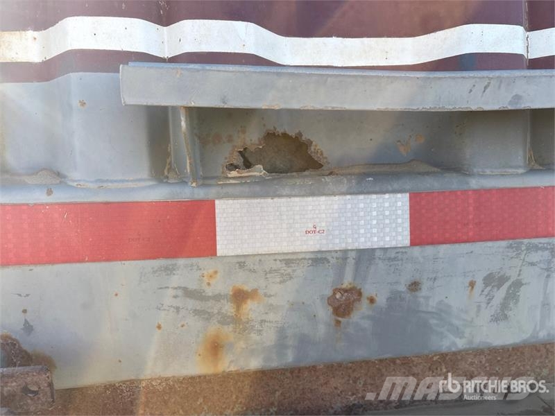 Triple E Industries 44 ft Tri/A Grain Trailer Прицепы перегрузчики зерна