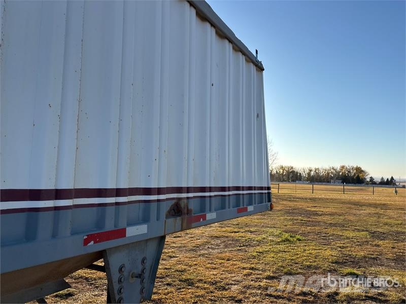 Triple E Industries 44 ft Tri/A Grain Trailer Прицепы перегрузчики зерна