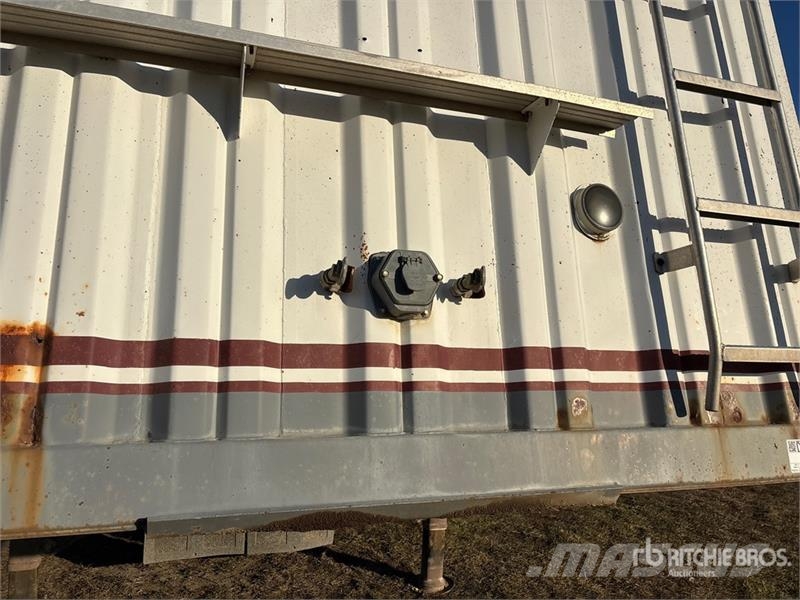 Triple E Industries 44 ft Tri/A Grain Trailer Прицепы перегрузчики зерна
