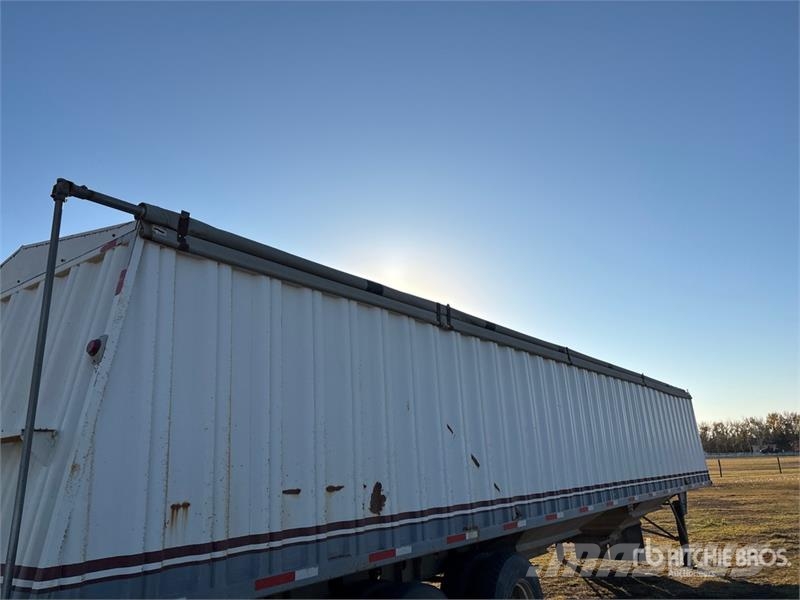 Triple E Industries 44 ft Tri/A Grain Trailer Прицепы перегрузчики зерна